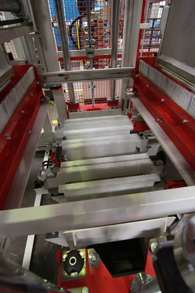 csm_hessgroup-concrete-block-machine-rh500-vibration-table-downview_3f674fcfe7